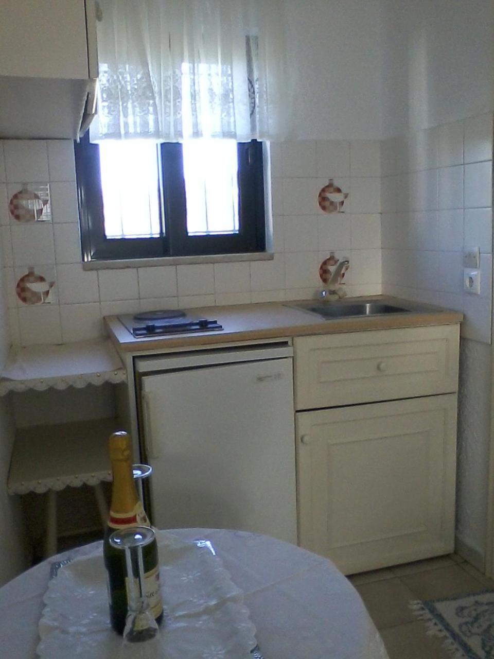 Castellino Studios 2*